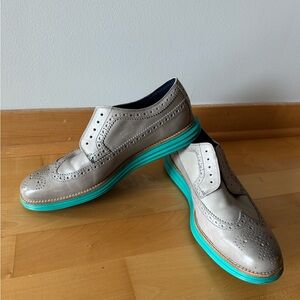 Men's Grey Brogue Shoes with Teal Sole